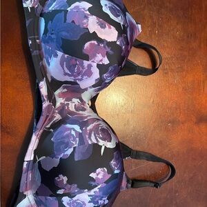 Torrid Black and Purple Floral Bra Full Coverage 46DDD
